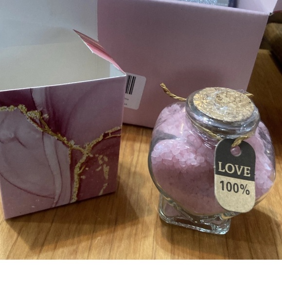 NEW Mystery Bath gift set with Tumbler - Picture 13 of 14